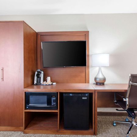 Comfort Inn & Suites Pinetop Show Low Lakeside Екстериор снимка