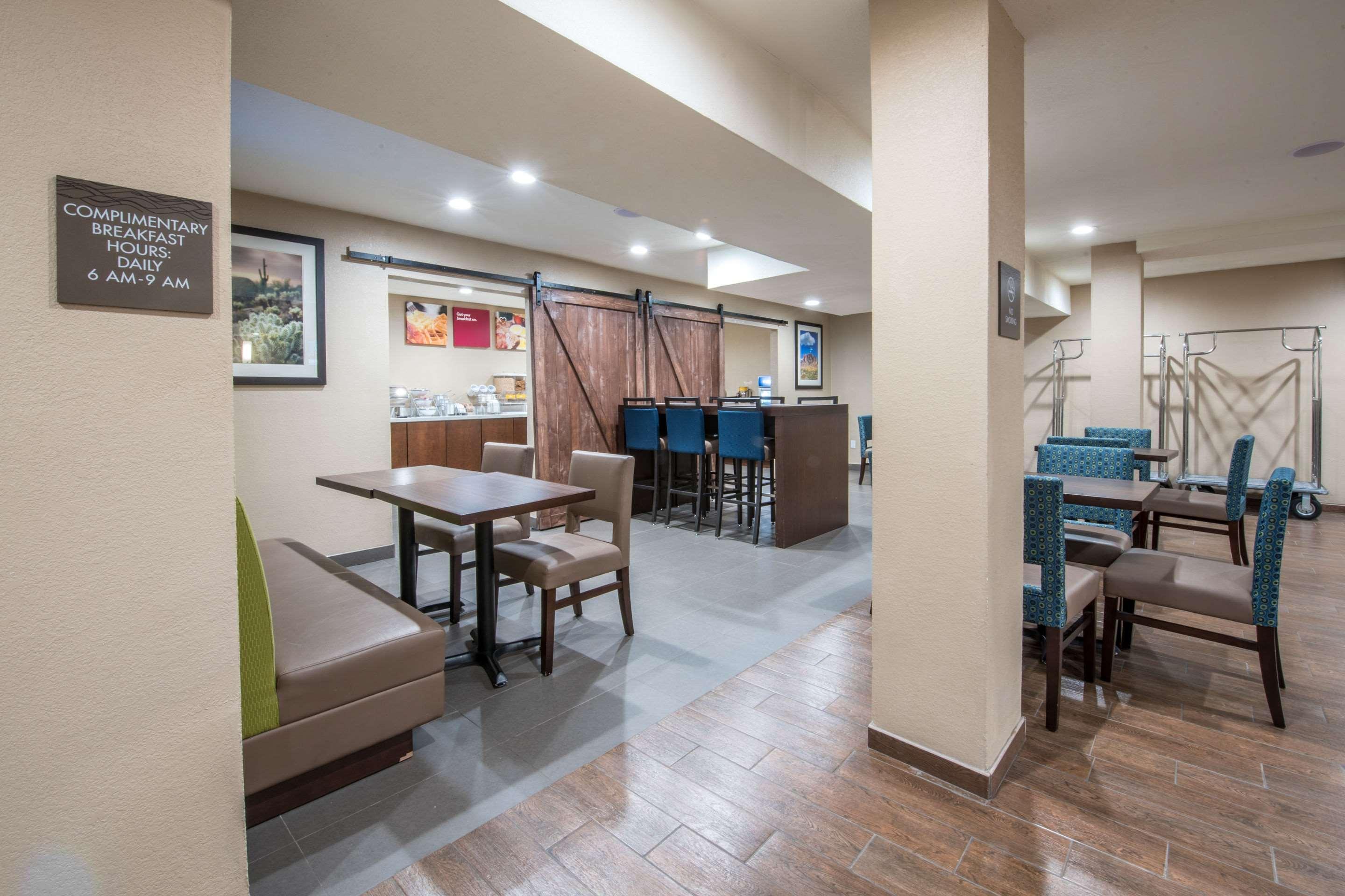Comfort Inn & Suites Pinetop Show Low Lakeside Екстериор снимка