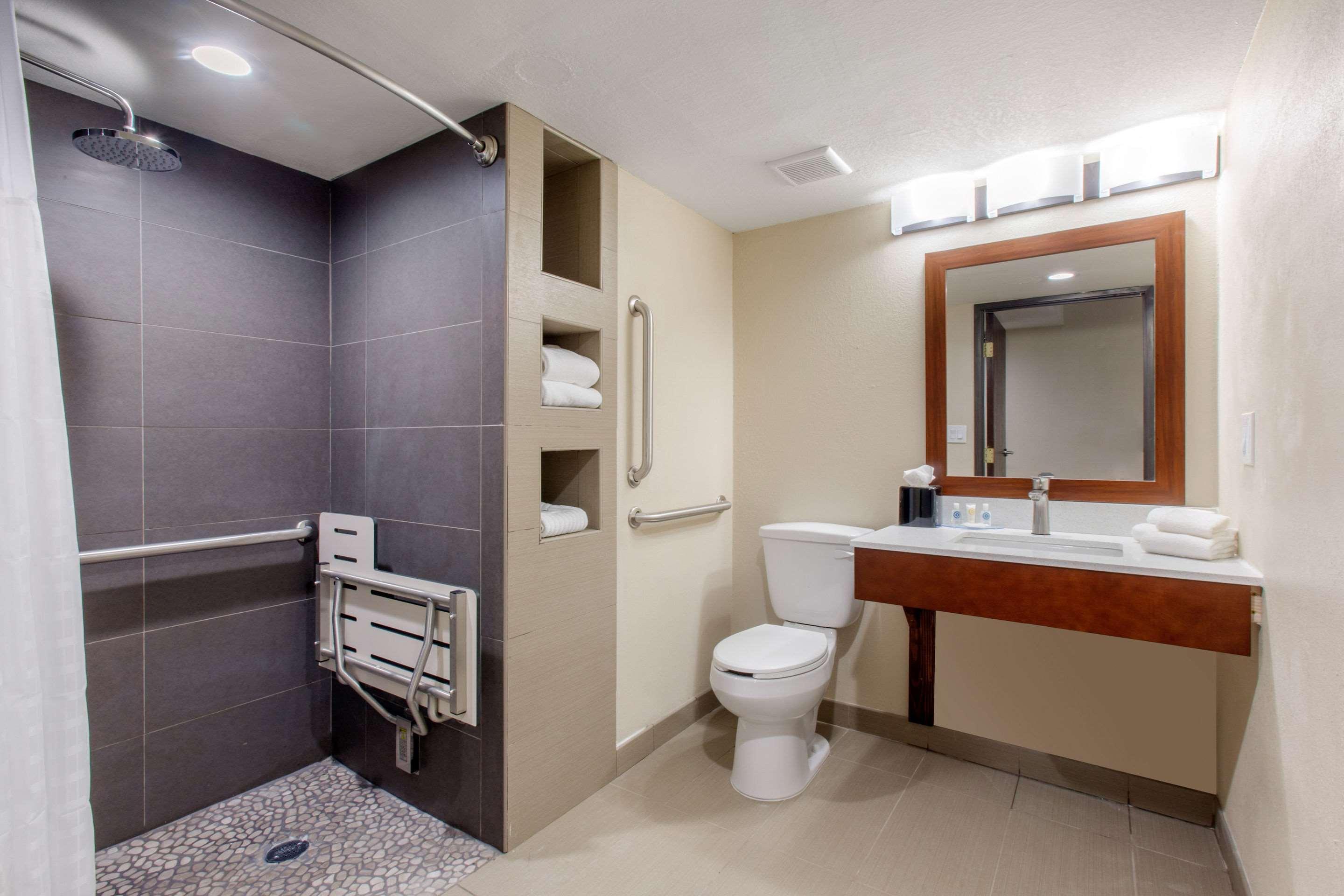 Comfort Inn & Suites Pinetop Show Low Lakeside Екстериор снимка