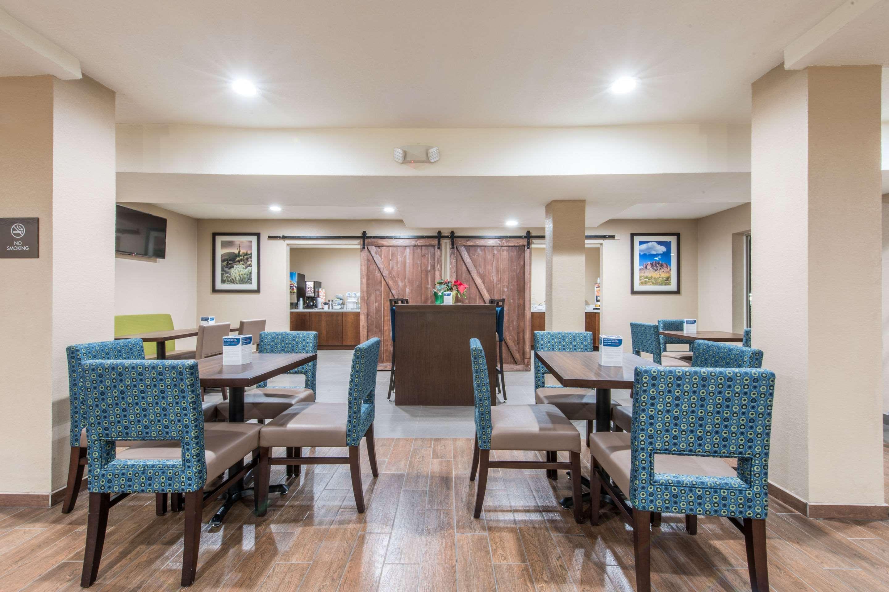Comfort Inn & Suites Pinetop Show Low Lakeside Екстериор снимка