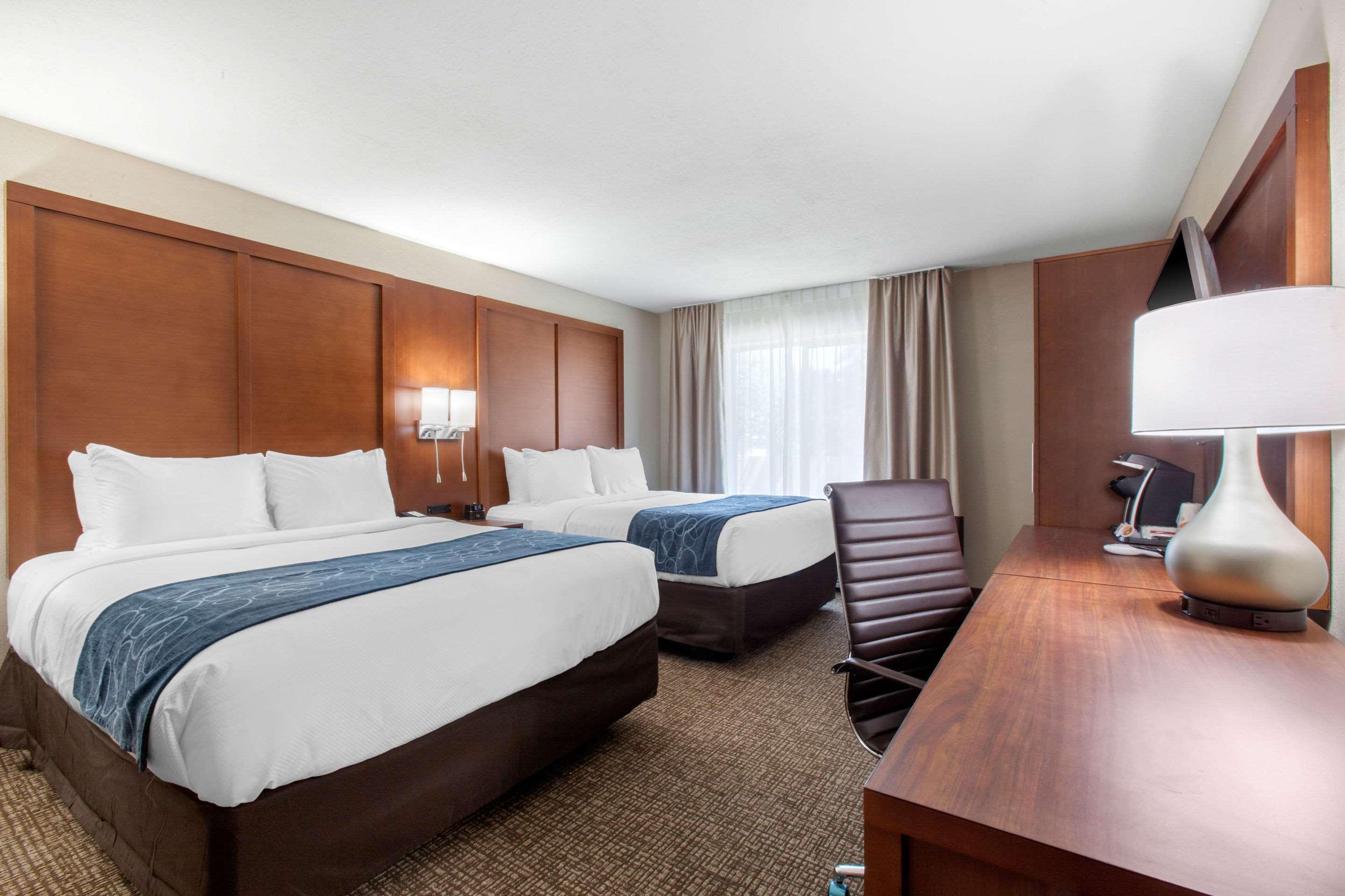 Comfort Inn & Suites Pinetop Show Low Lakeside Екстериор снимка
