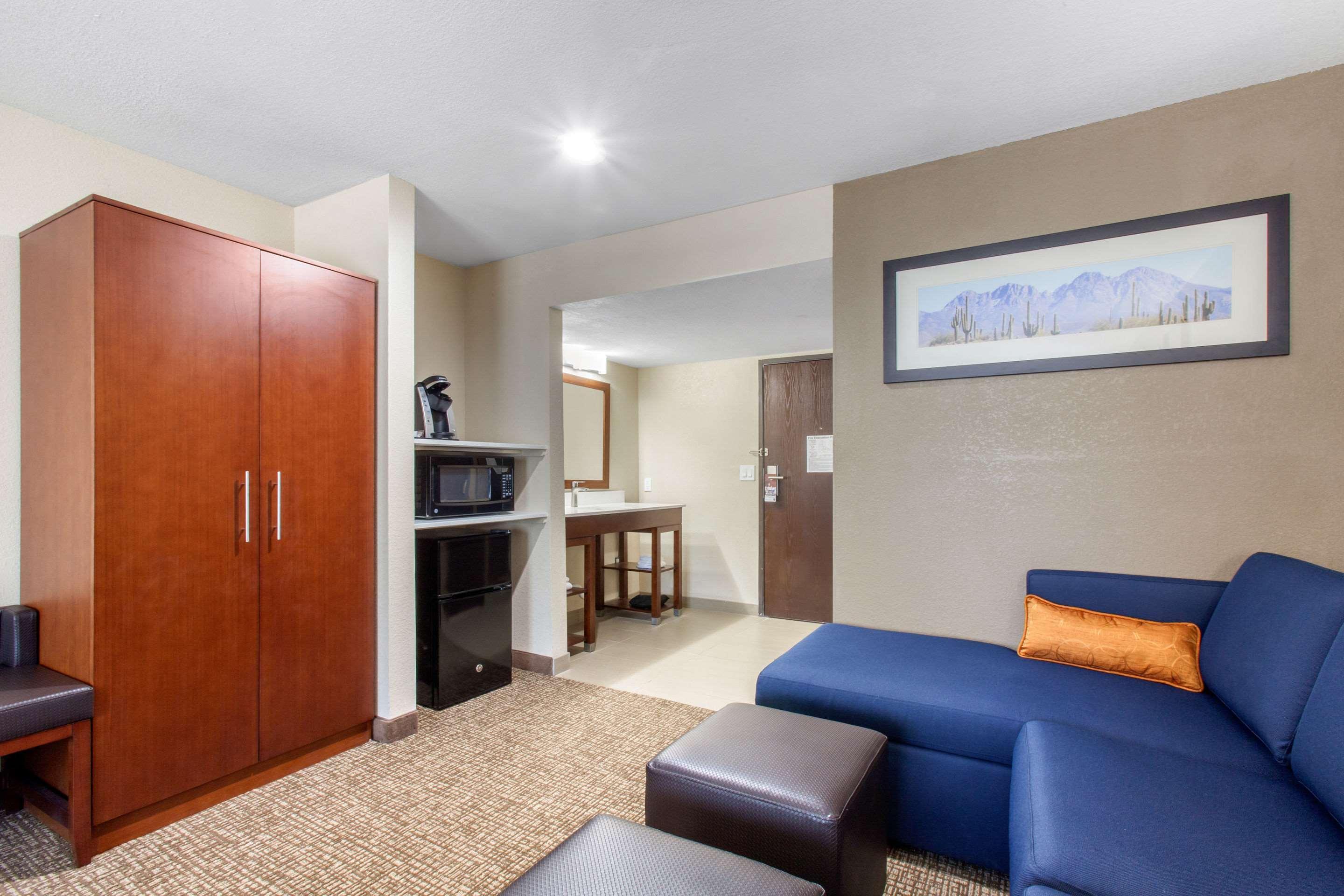 Comfort Inn & Suites Pinetop Show Low Lakeside Екстериор снимка