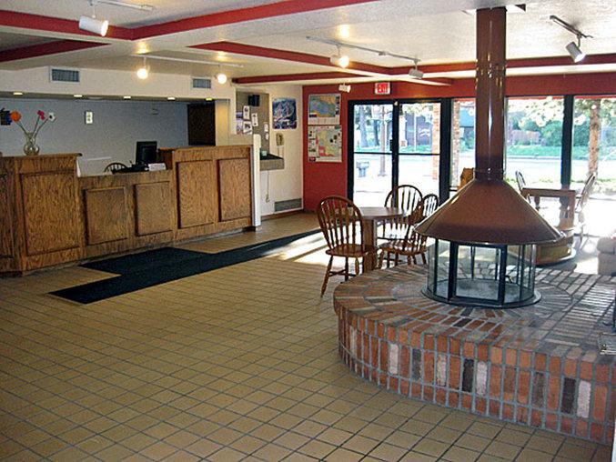 Comfort Inn & Suites Pinetop Show Low Lakeside Екстериор снимка