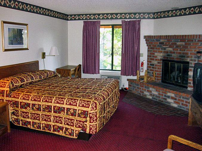 Comfort Inn & Suites Pinetop Show Low Lakeside Екстериор снимка