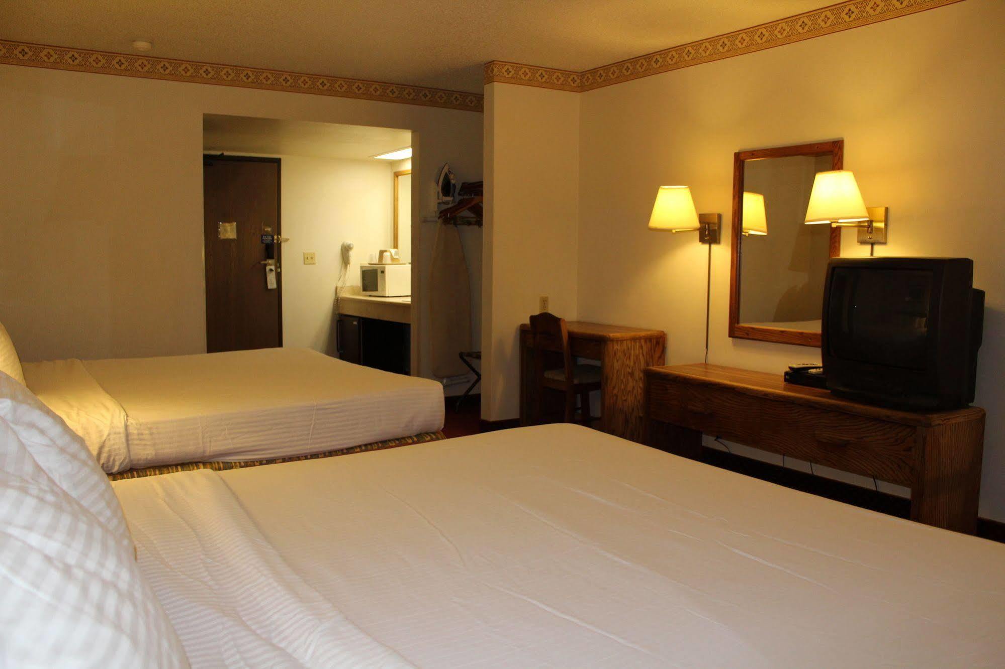 Comfort Inn & Suites Pinetop Show Low Lakeside Екстериор снимка