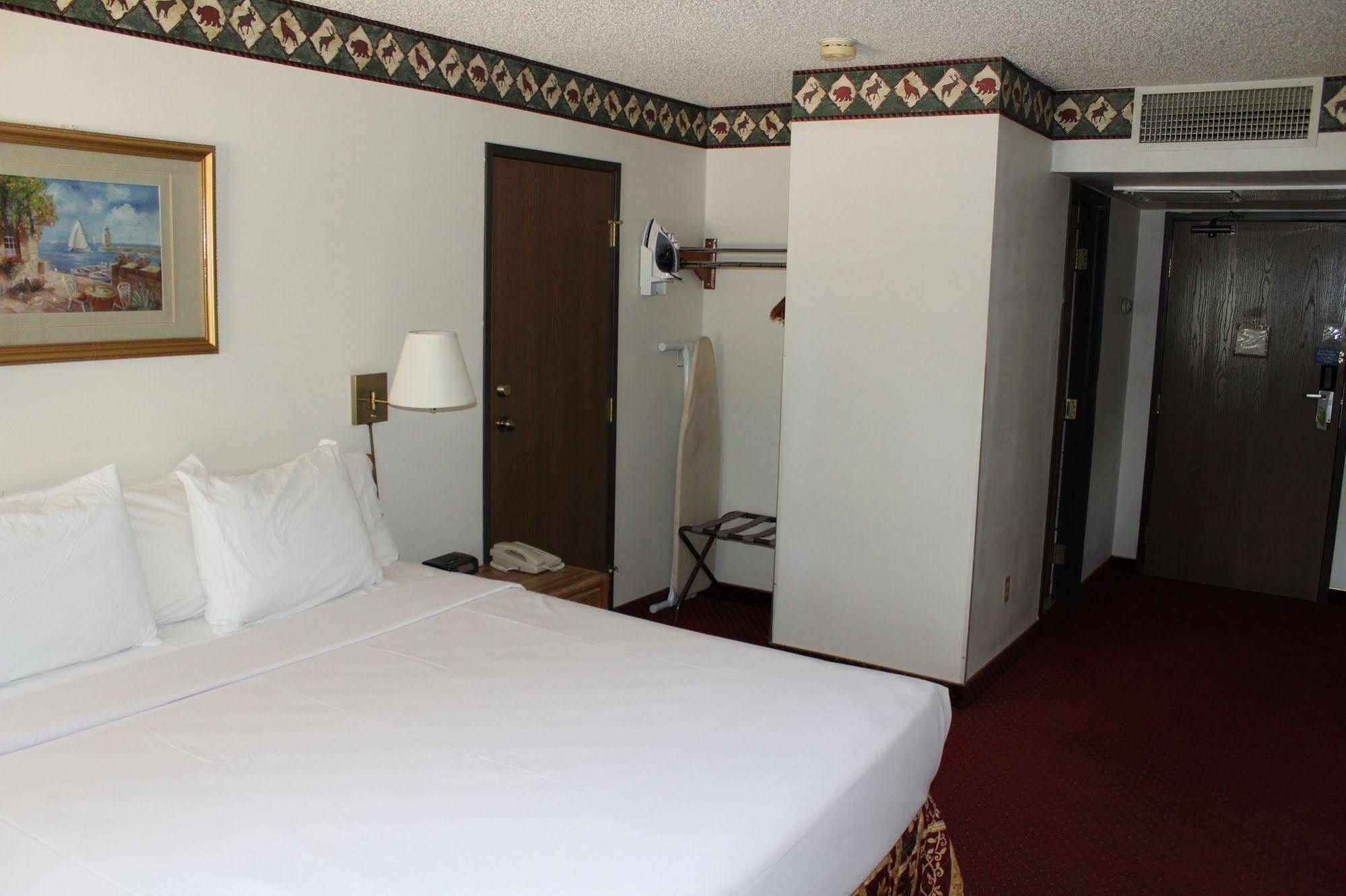 Comfort Inn & Suites Pinetop Show Low Lakeside Екстериор снимка