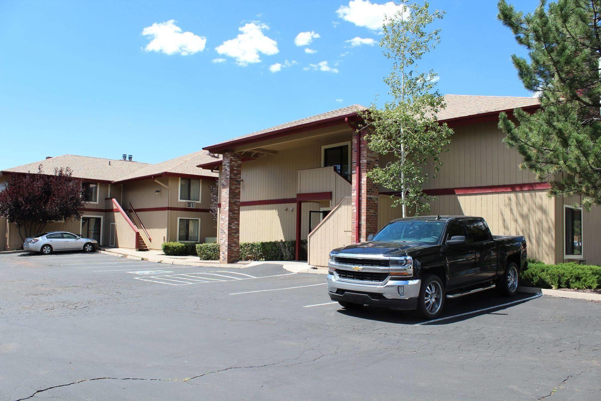 Comfort Inn & Suites Pinetop Show Low Lakeside Екстериор снимка